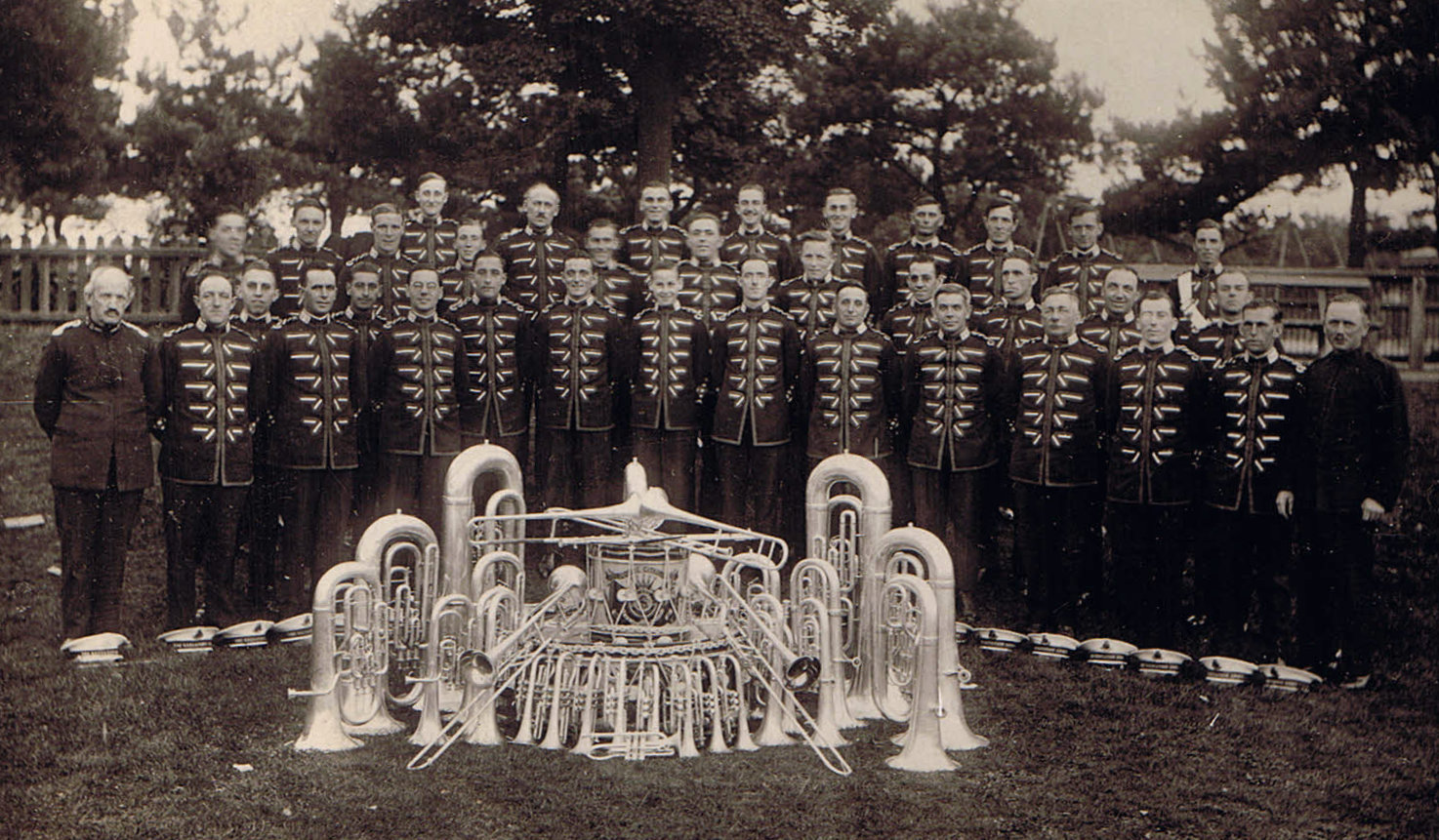 Band 1928