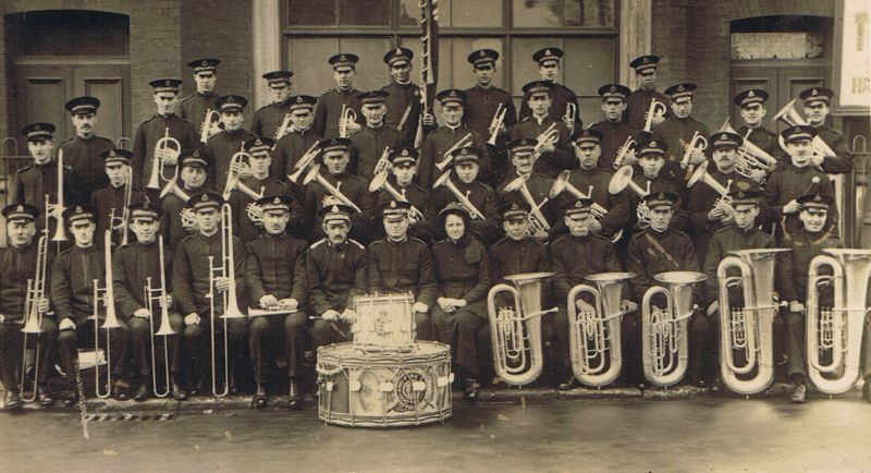 File:Band 1927.jpg